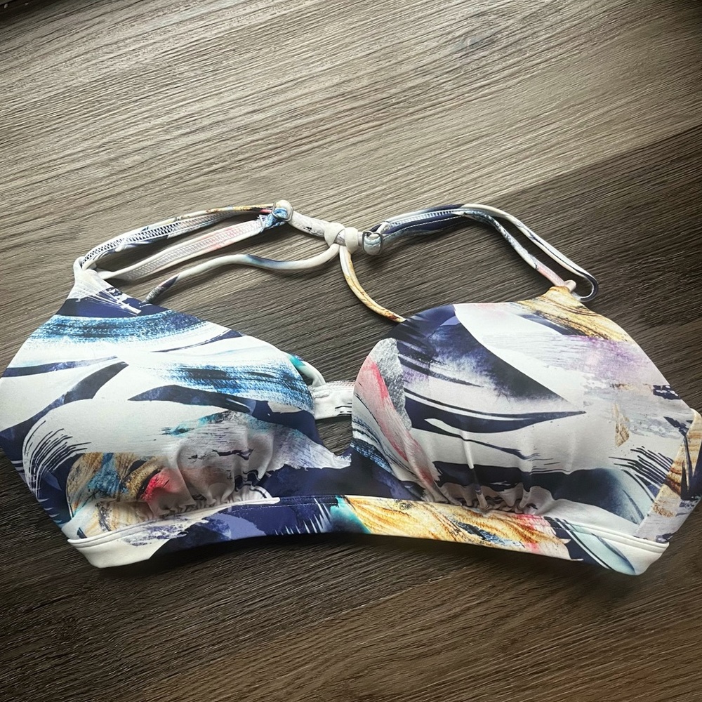 Athleta bikini top
